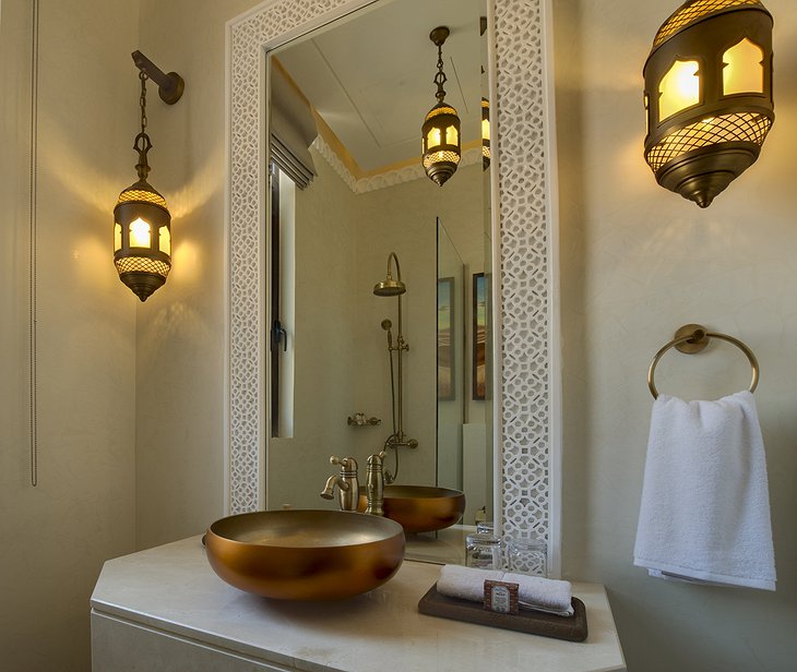 Mysk Al Badayer Retreat Bathroom