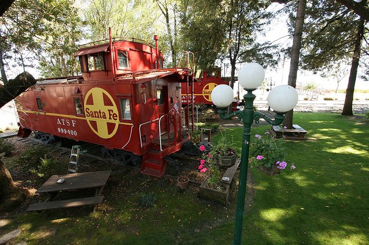 Featherbed Railroad bed and breakfast