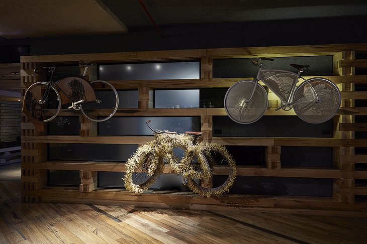 Ovolo Nishi Bicycle Wall Art