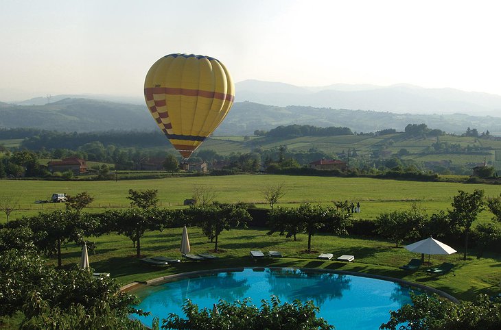 Hot air balloon flights at Chateau de Bagnols hotel