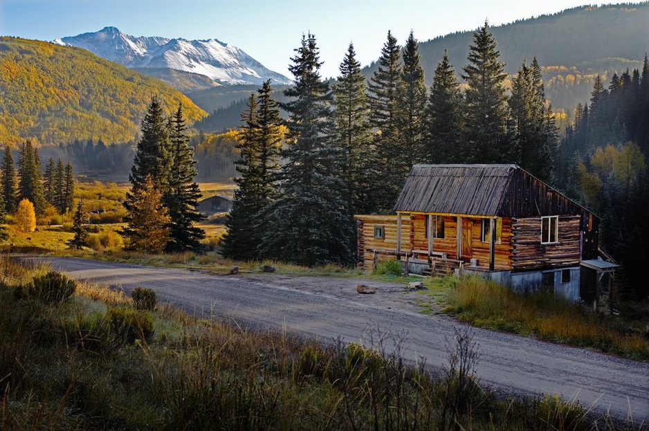 Road to Dunton Hot Springs