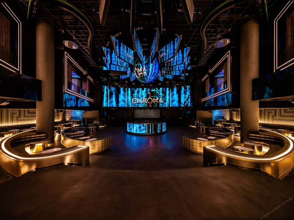 Chroma Club Modern Interior