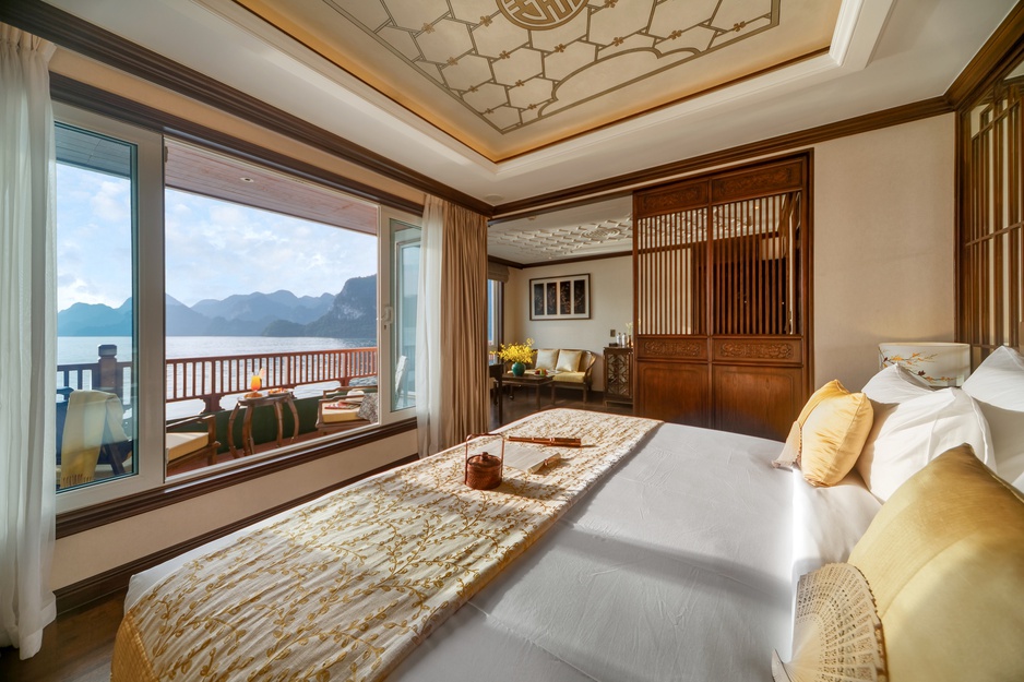 Heritage Line Ylang Ship Signature Suite Bedroom