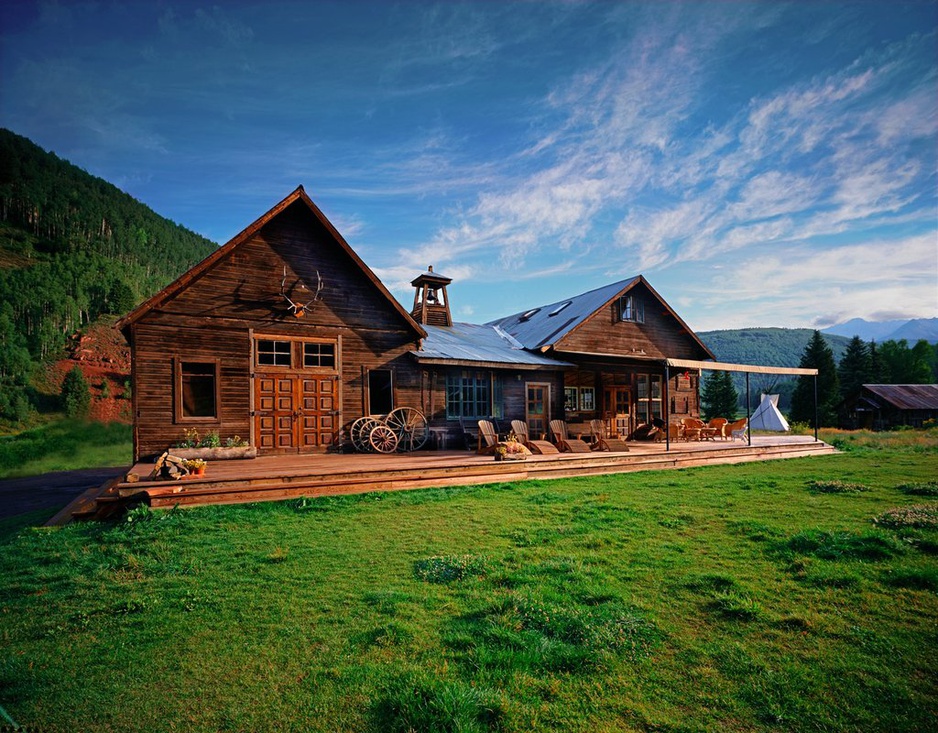 Dunton Hot Springs traditional wooden house