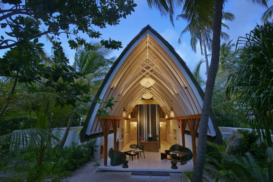 Kandolhu Island spa