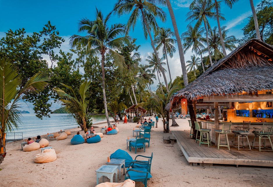 TreeHouse Villas Resort Sundowners Bar