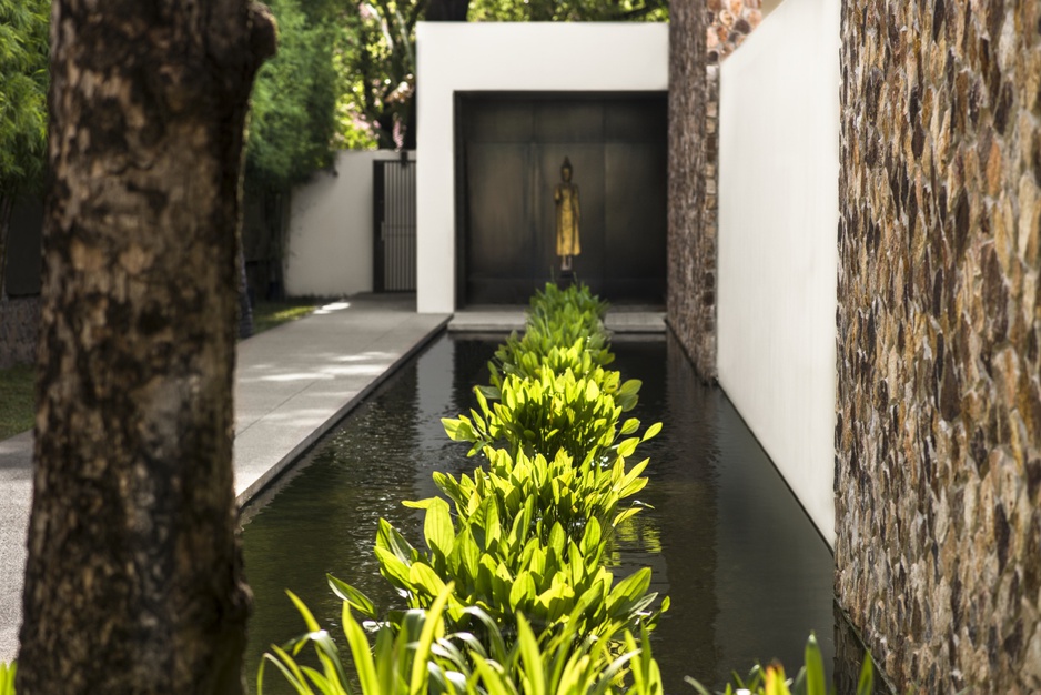 Amansara Resort Aman Spa Pathway