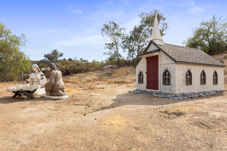 Old West Temecula Church and Nativity