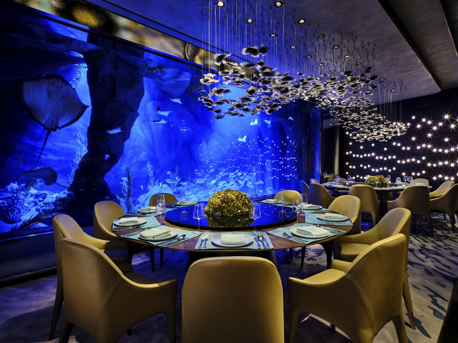 InterContinental Shanghai Wonderland Mr.Fisher Underwater Restaurant With Huge Glass Walls