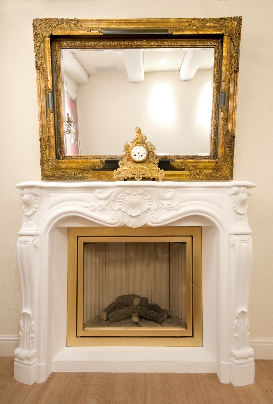 Eh Hausl fireplace