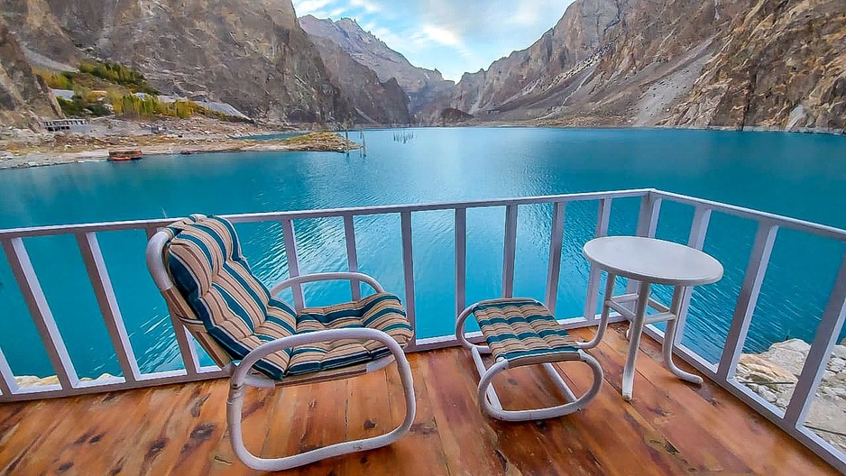 Luxus Hunza Private Balcony