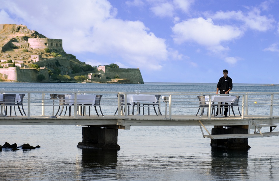 Romantic dining on the pier