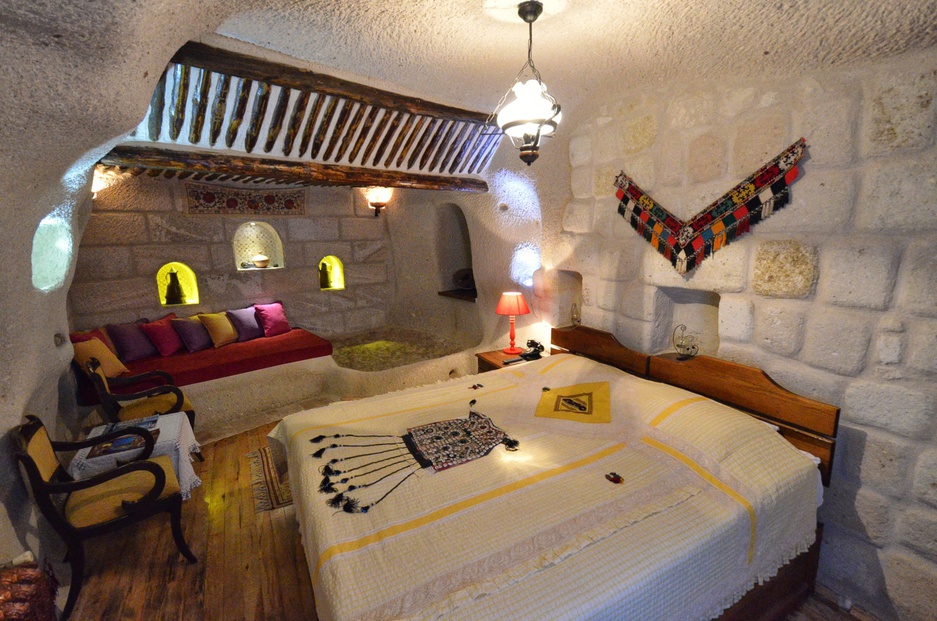 Cappadocia Cave Suites Deluxe bedroom