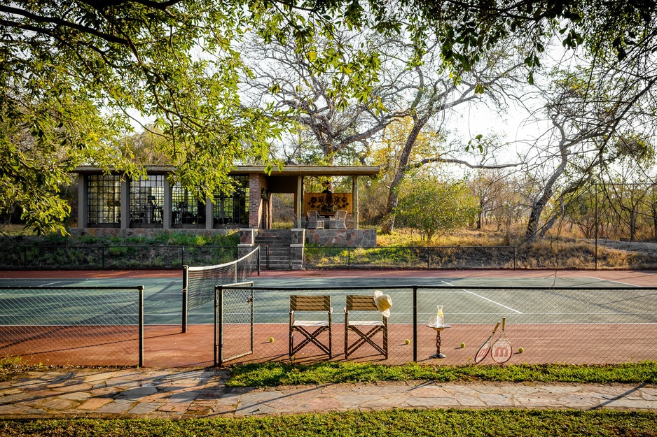 Singita Sasakwa Lodge tennis court