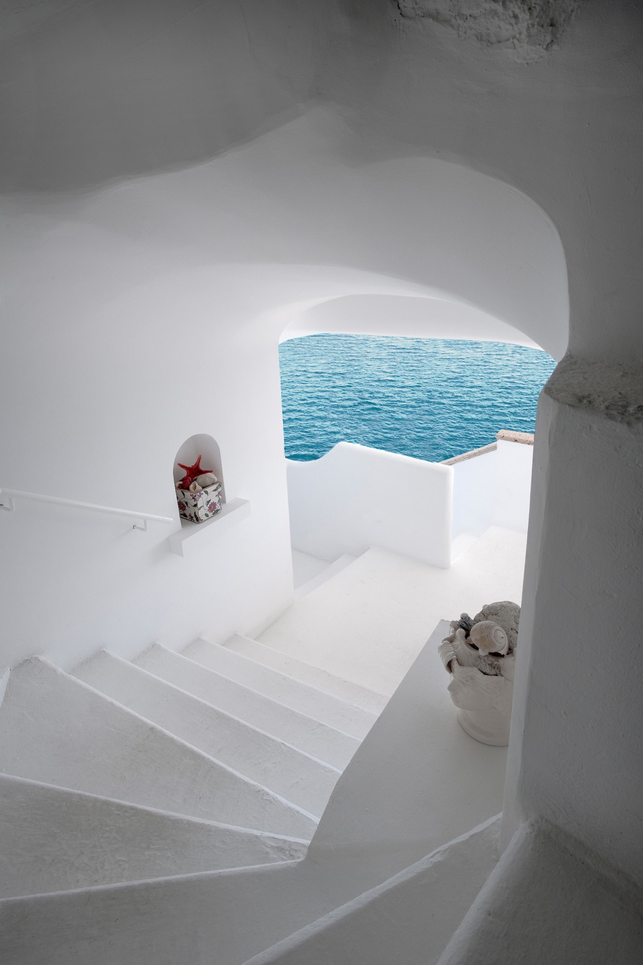 La Minervetta Private Staircase To The Beach