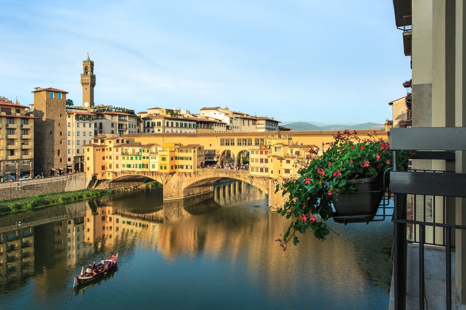 Hotel Lungarno Florence City View