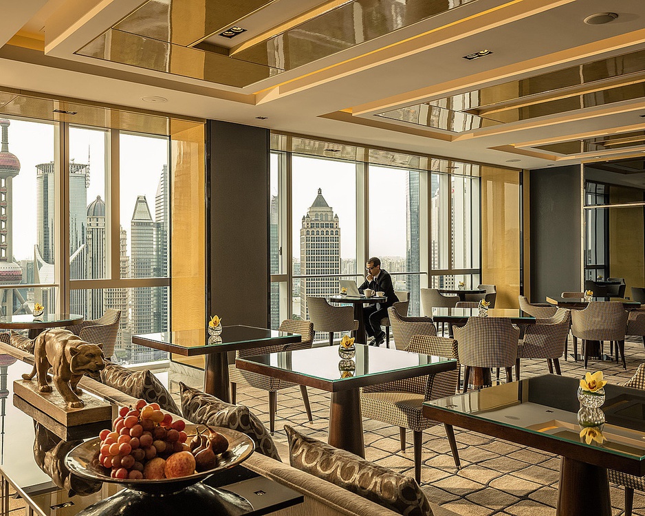 Regent Shanghai Pudong restaurant with city views