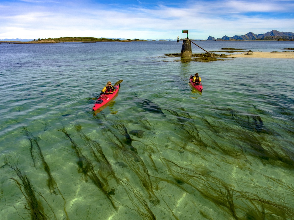 Kayaking at Manshausen Island