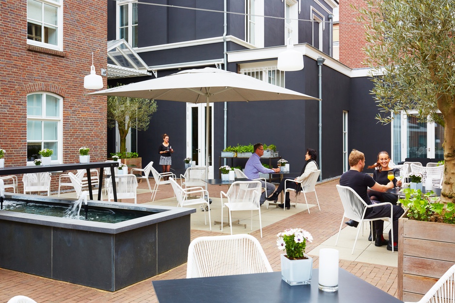 Het Arresthuis Hotel Courtyard Café Terrace