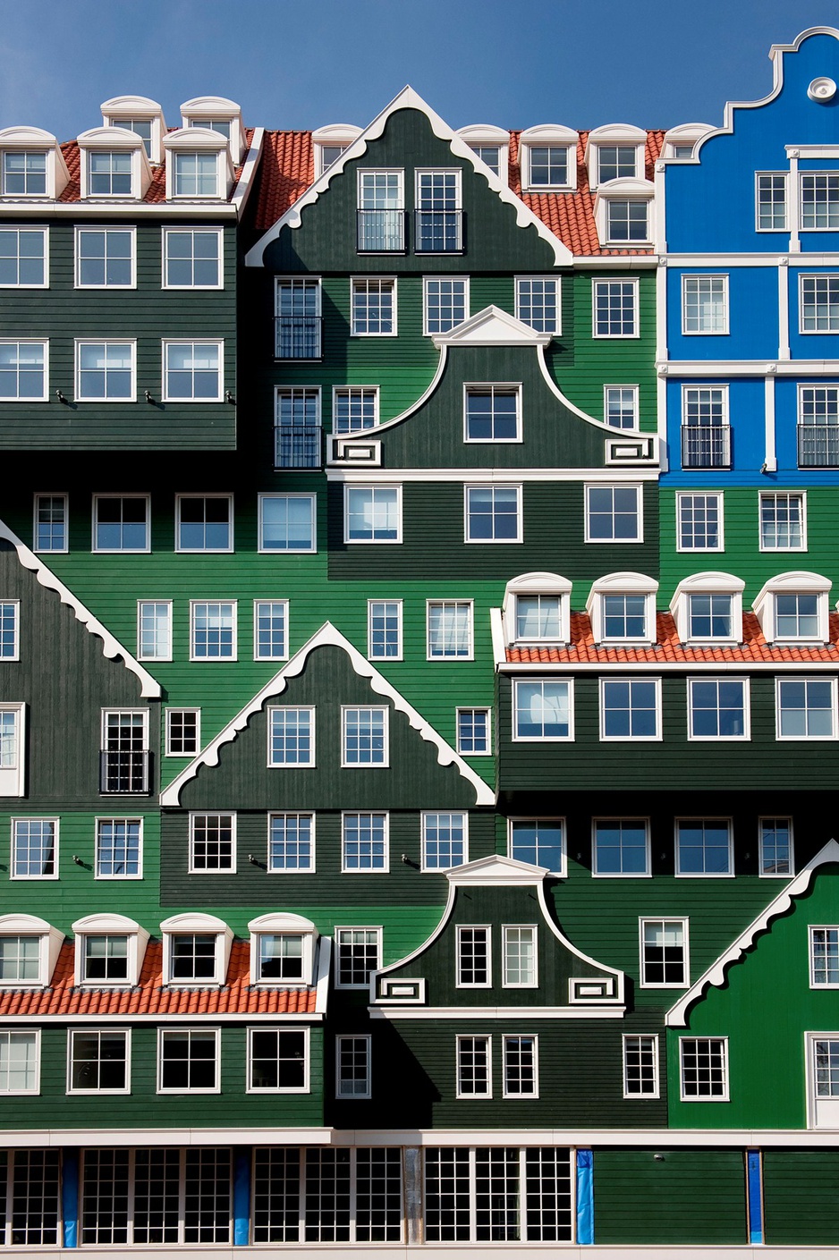 Inntel Hotels Amsterdam Zaandam Façade Details