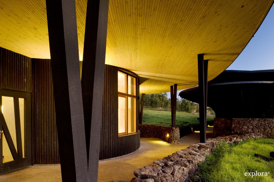 Rapa Nui Hotel wooden building