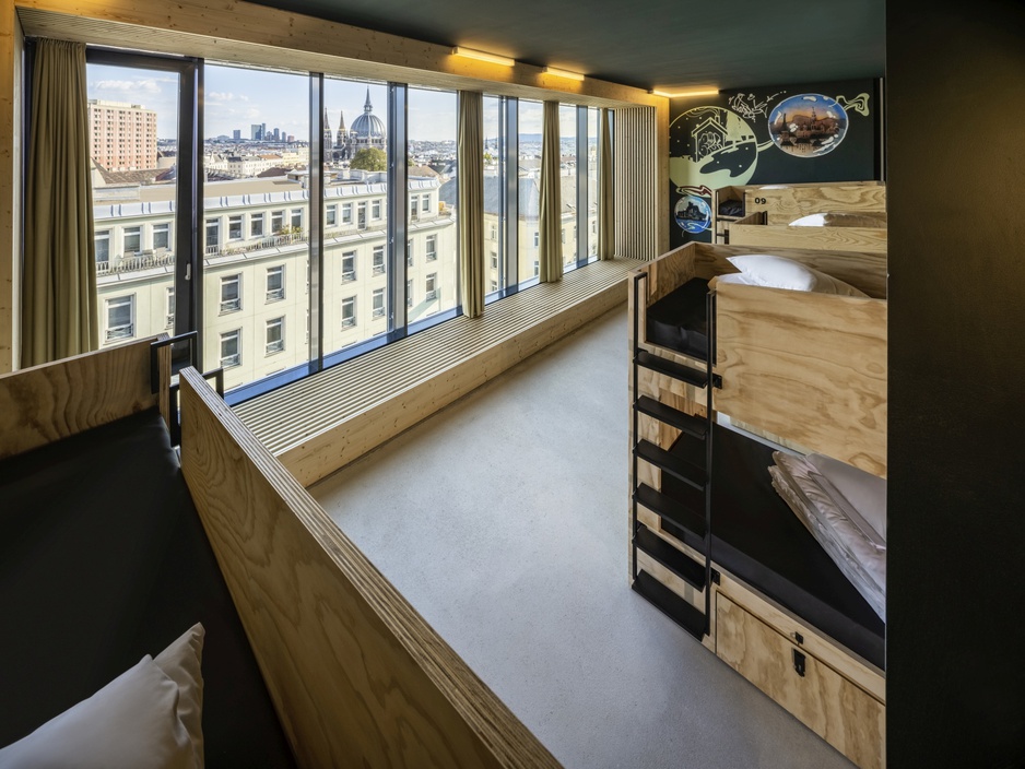 Jo&Joe Vienna Bunk Beds with City View