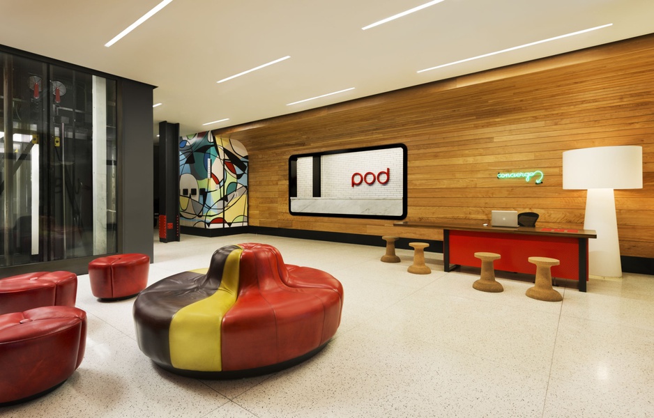 Pod 39 hotel lobby