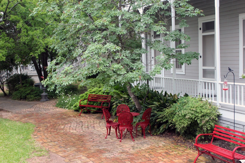 The Antlers Inn Garden Chairs