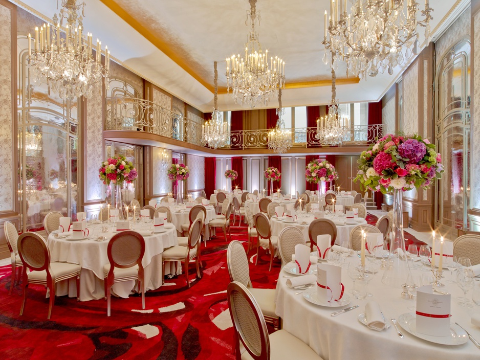 Hotel Plaza Athenee Paris wedding hall