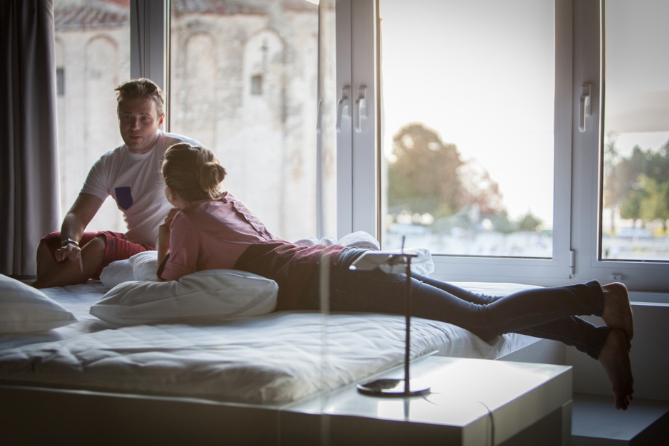 Couple in the lux black room