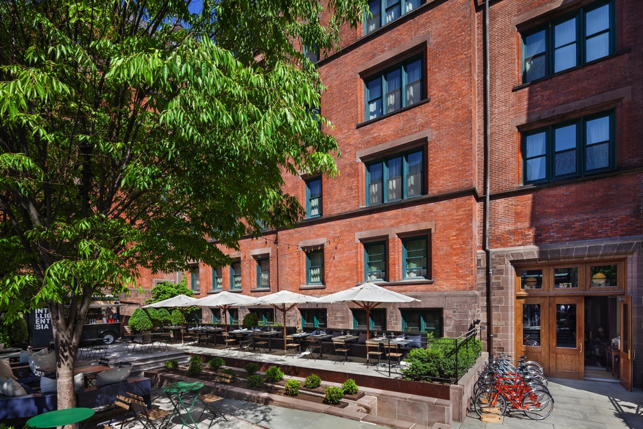 The High Line Hotel front garden