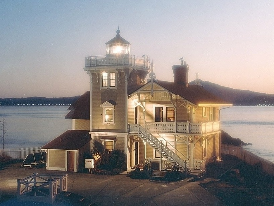 East Brother Light Station