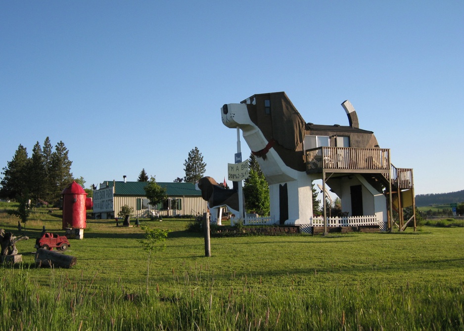 Dog Bark Park Inn bread and breakfast