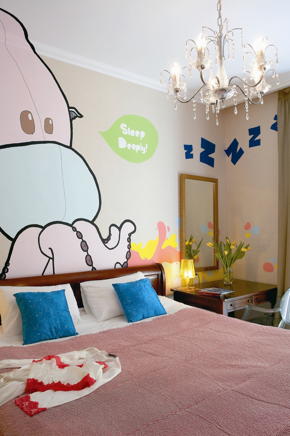 Cartoon giant octopus room