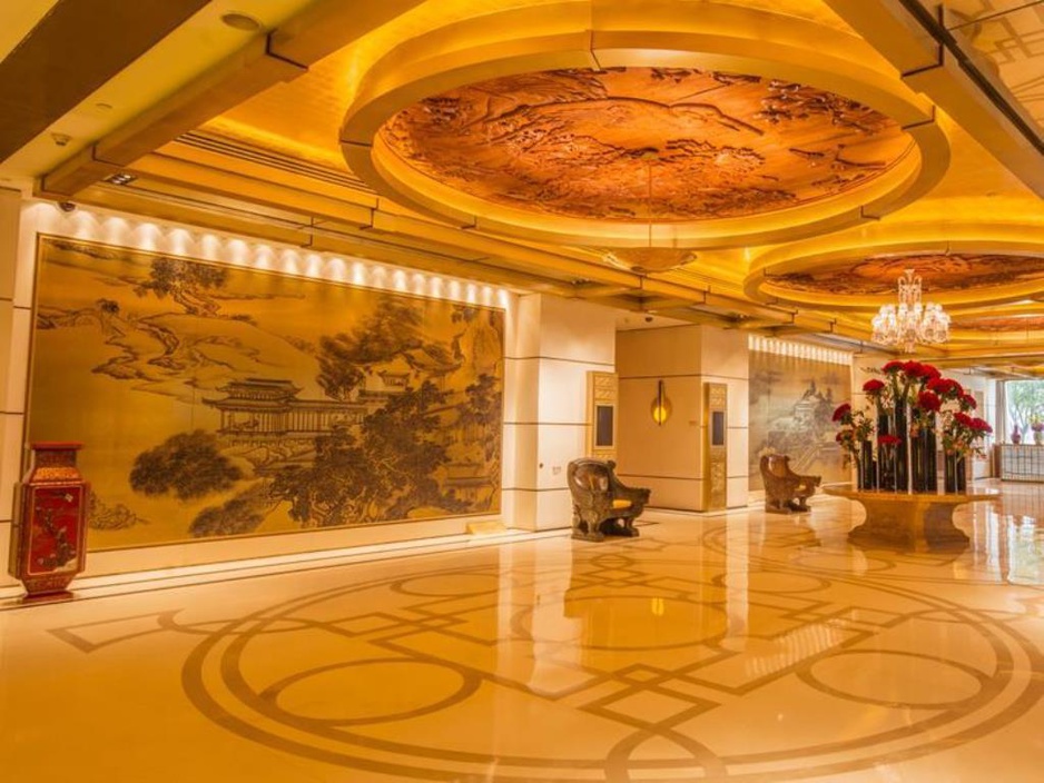 Pangu Hotel lobby