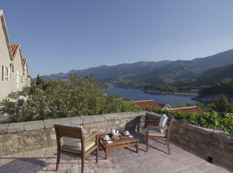 Aman Sveti Stefan private terrace