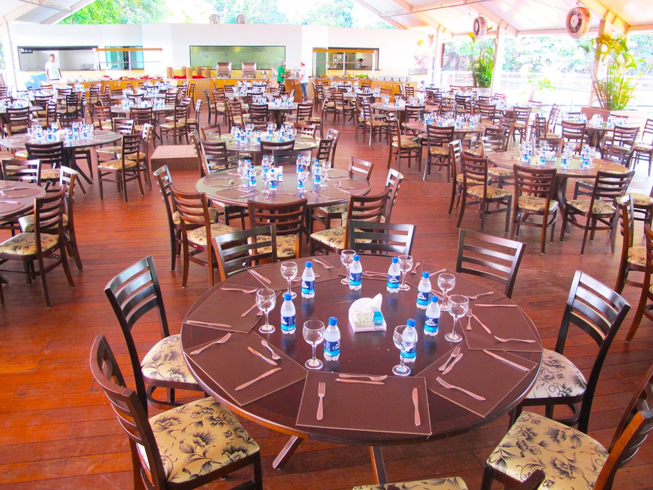 Amazon Jungle Palace restaurant