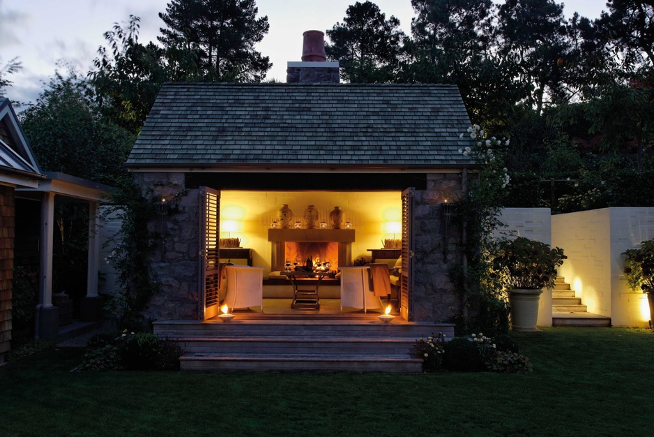 Alan Pye Cottage Outdoor Pavilion In The Early Evening