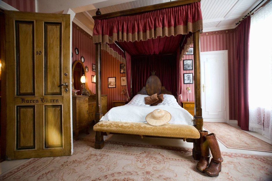 Karen Bliren room