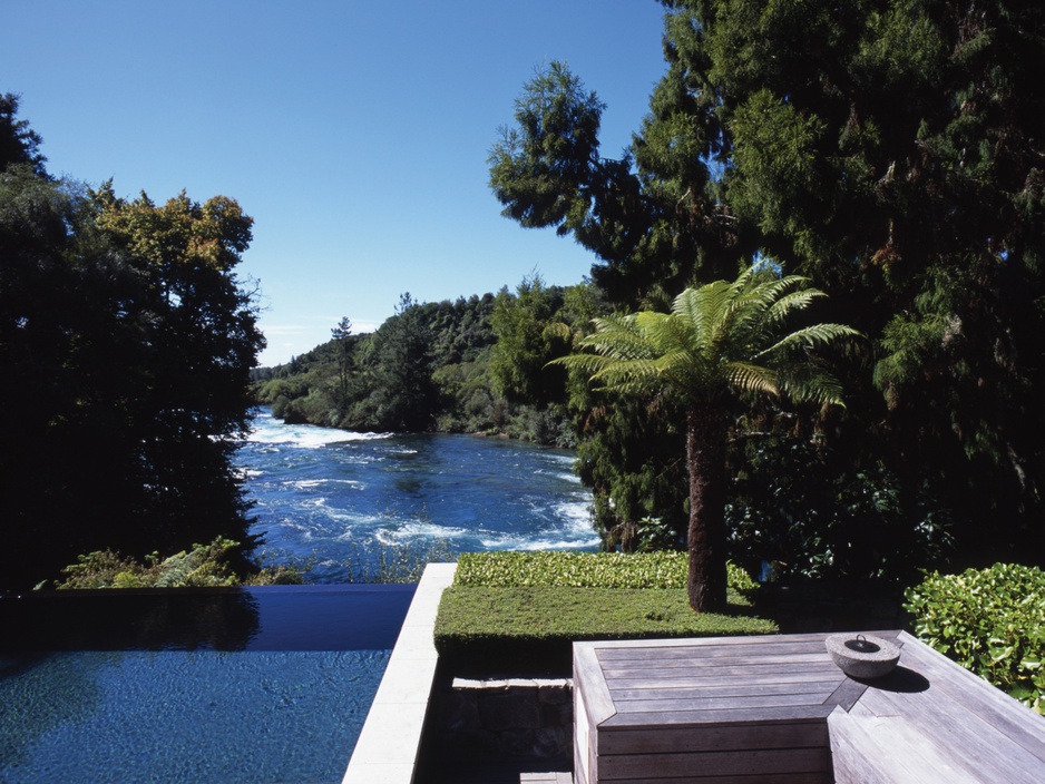 Owner's Cottage Infinity Pool