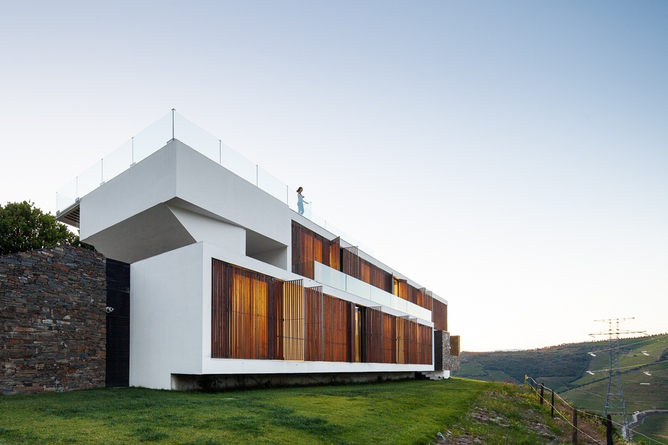 Quinta De Casaldronho building facade