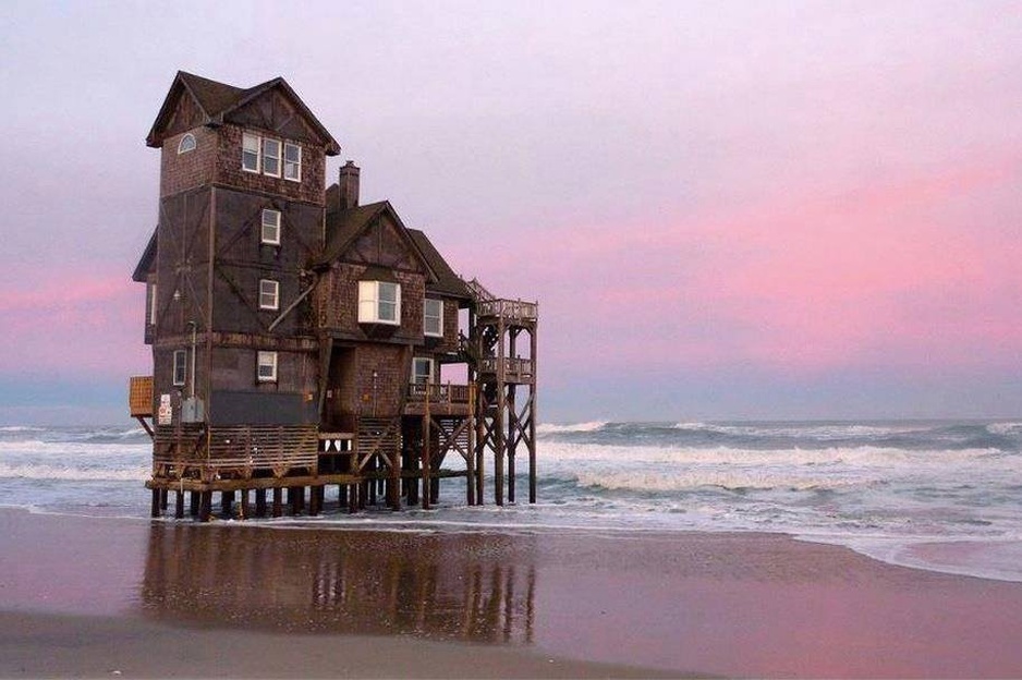 The Inn at Rodanthe on the beach