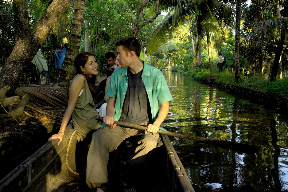 Canoe Ride In Kerala