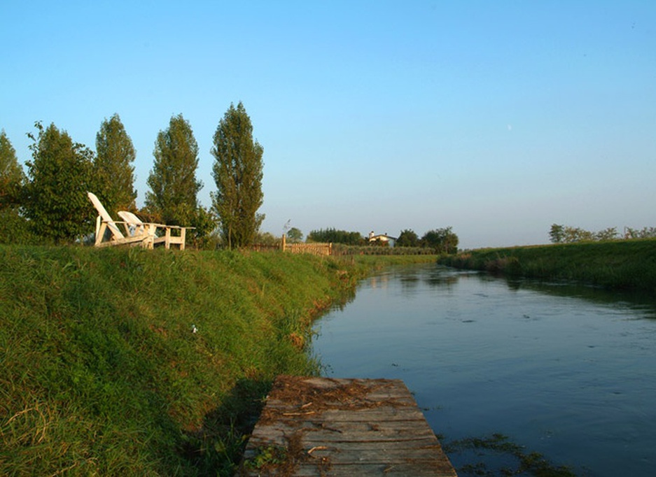 Locanda Rosa Rosae river