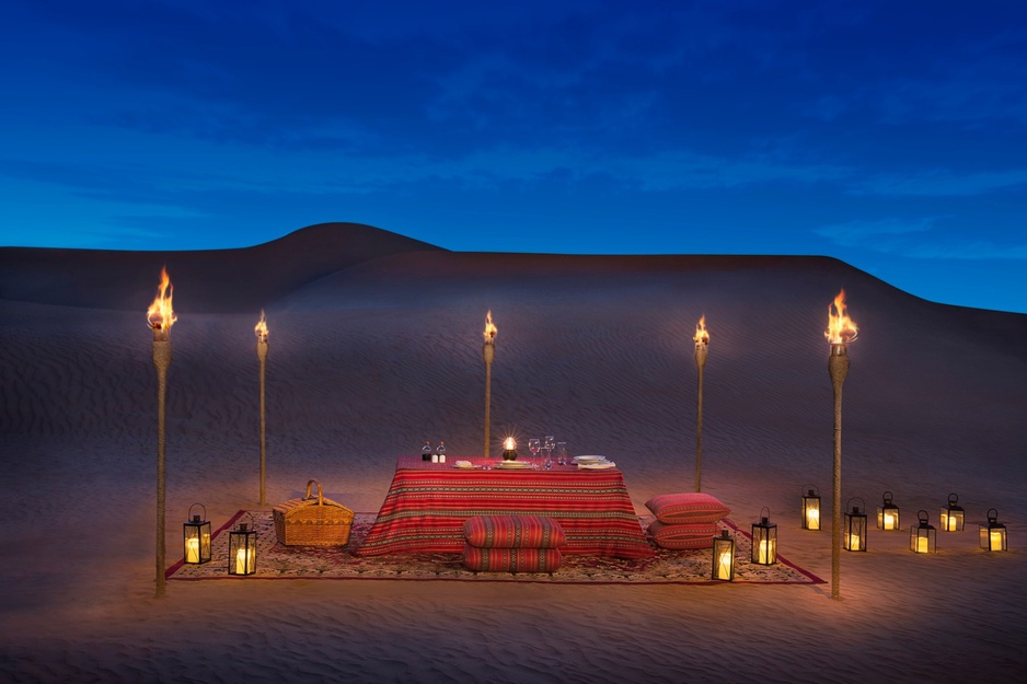 Al Maha Desert Resort Romantic Sand Dunes Dinner