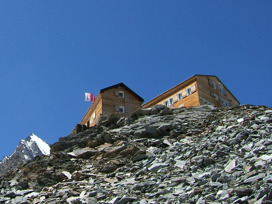 Mischabel Hut on the rocks