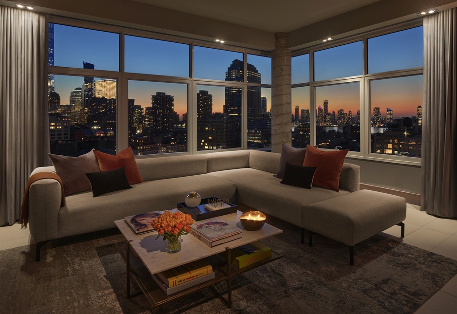 Gallery Penthouse - Living Room