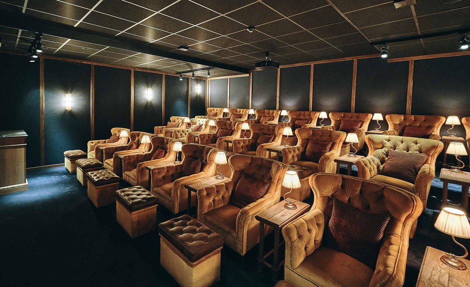 Steam Hotel Cinema