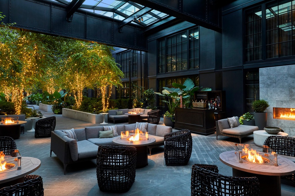 Sagamore Pendry Baltimore Hotel Courtyard Bar