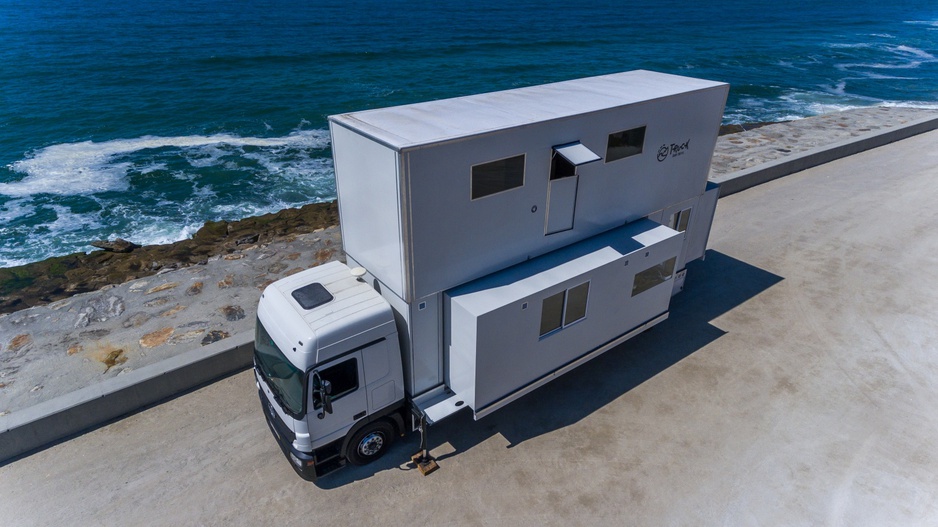 Truck Surf Hotel truck right at the beach